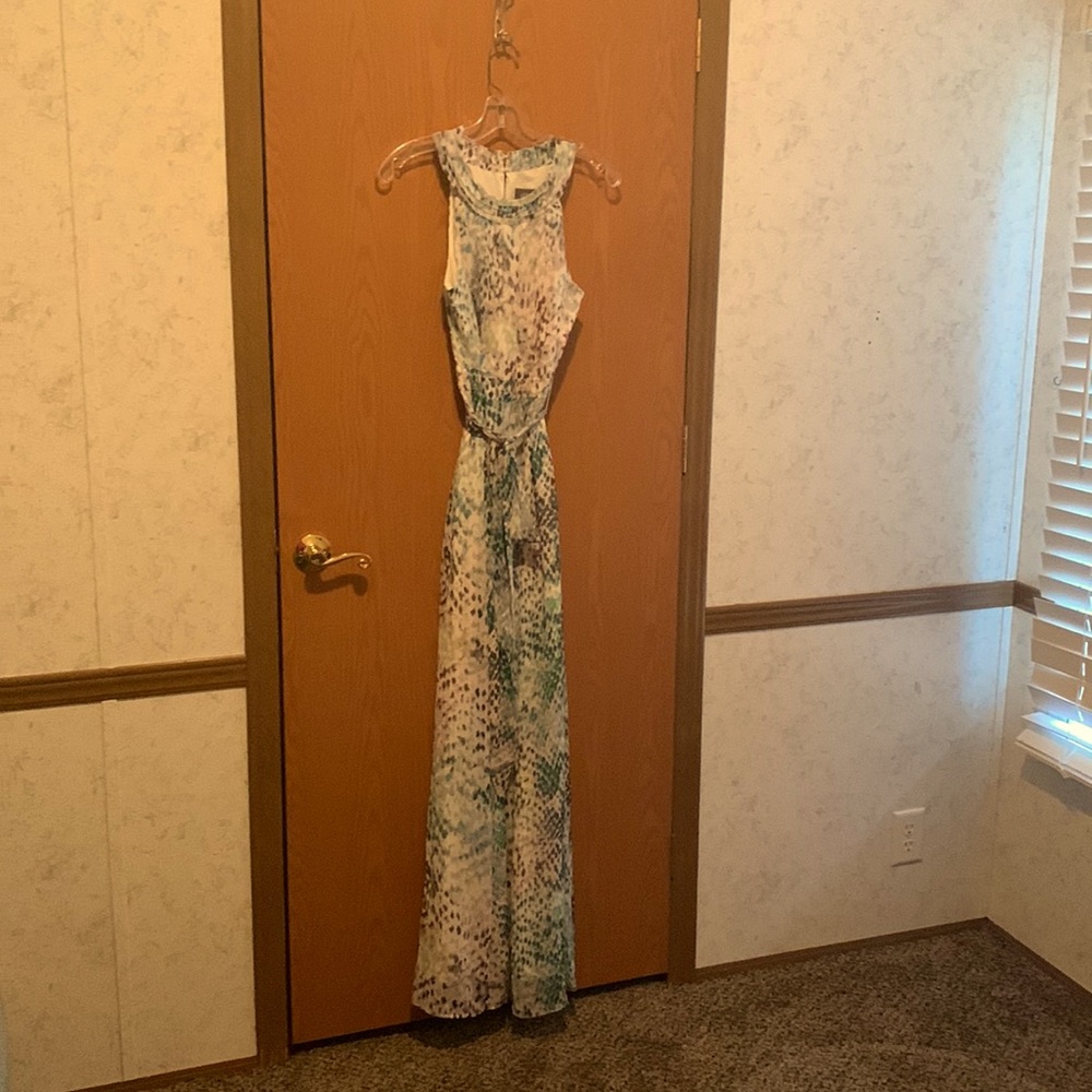 Vince Camuto Maxi multicolored fully lined cruise prom formal sundresse